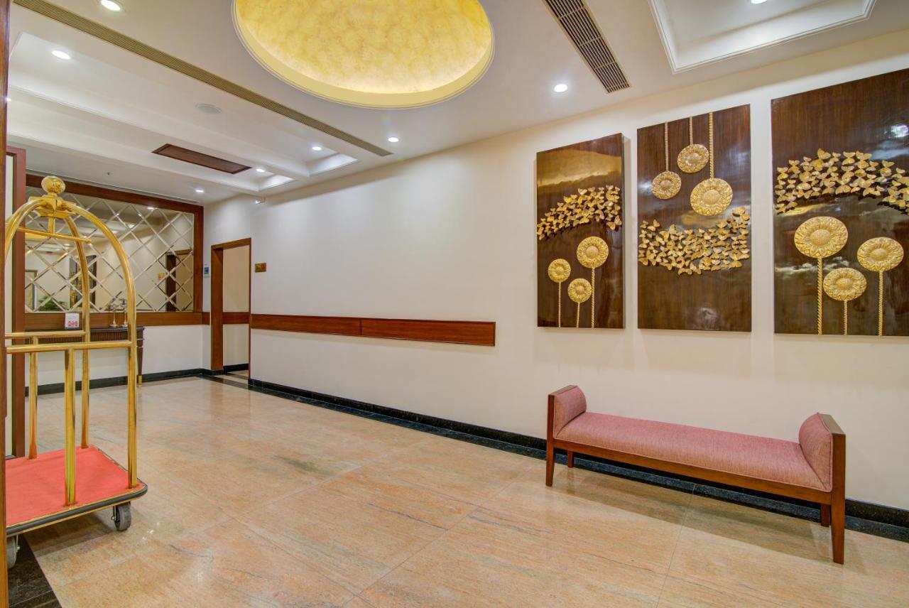 Hotel Home In By Amrik Sukhdev Sonipat Exterior foto